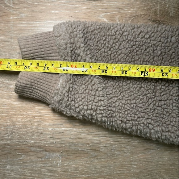 Hammer Made•Sherpa Full Zip Jacket•Size Medium - Picture 7 of 9